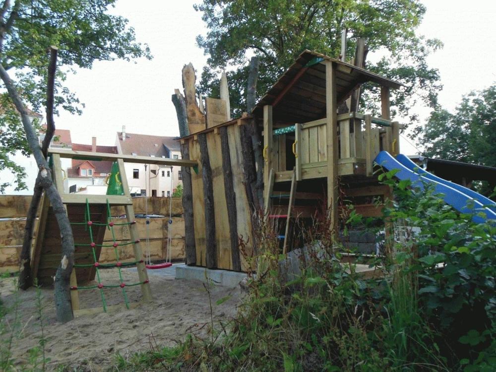 Kl17 Ostel Doebeln Hostel Buitenkant foto